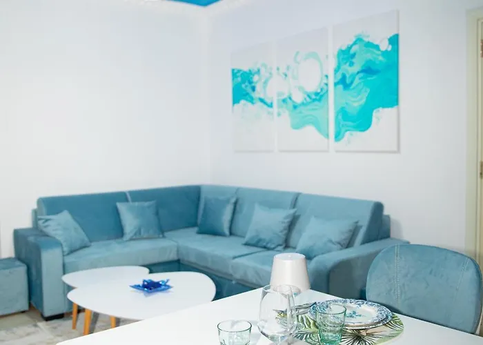 Gjuhadol By Marina Appartement *