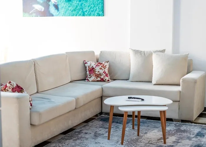 Gjuhadol By Marina Appartement